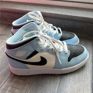 Jordan Kids Light Blue and Black Sneakers